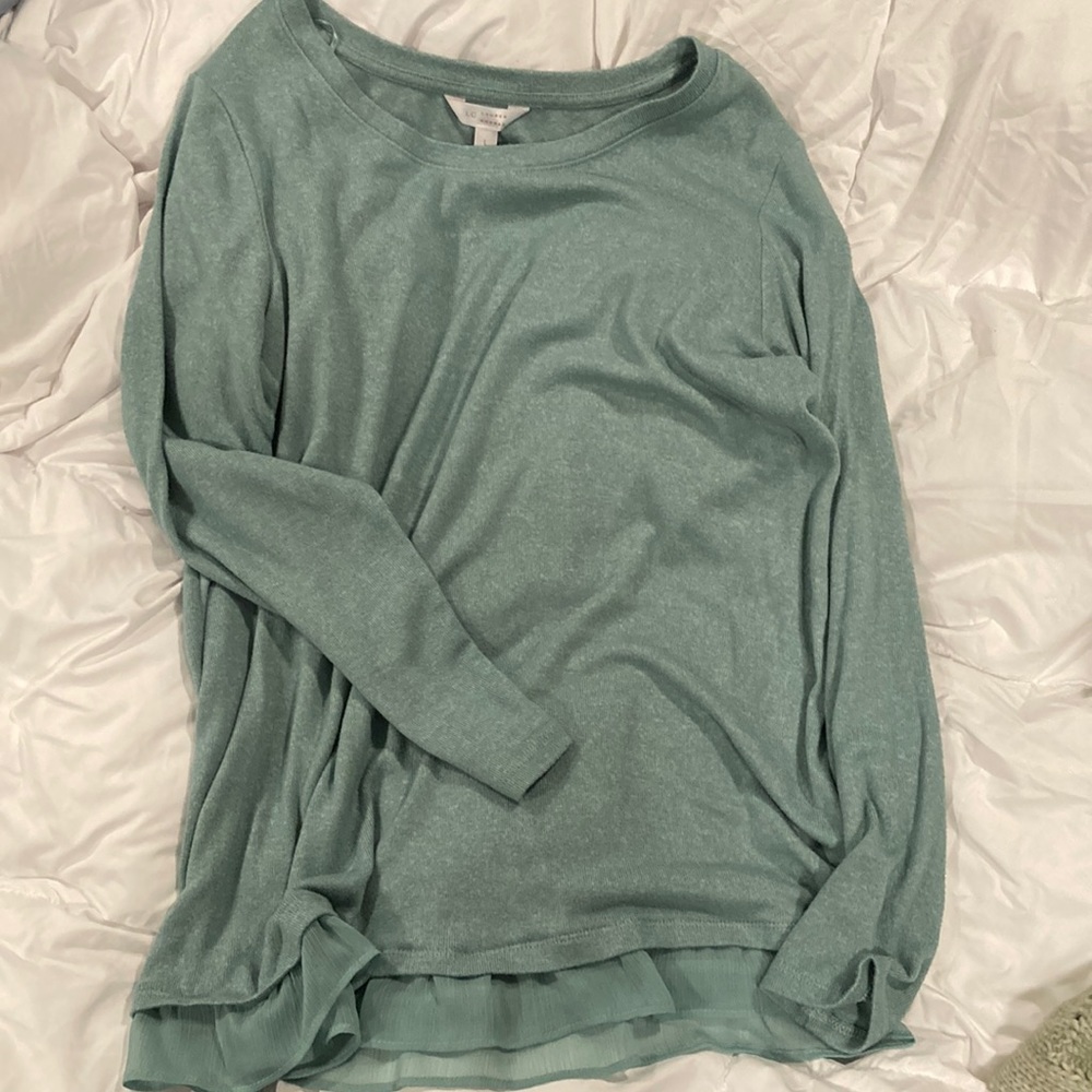 Lauren Conrad lightweight sweater